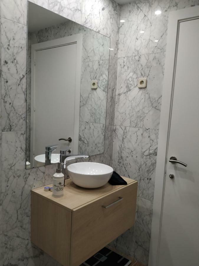 شقة مدريد  في Apartamento Doctor Guiu المظهر الخارجي الصورة